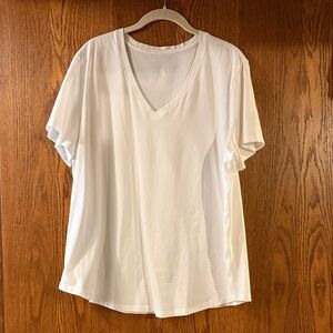 Lululemon Athletica Love Curved Hem White V-Neck Tee